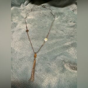 Gold vintage necklace with fillagree. Costume Jewelry.